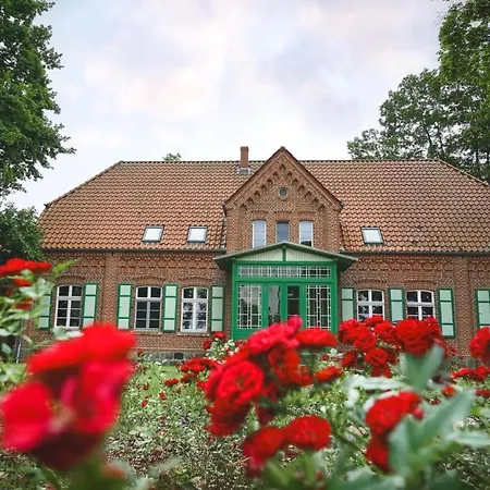 Forsthaus Stolpe * Stolpe (Ludwigslust-Parchim)